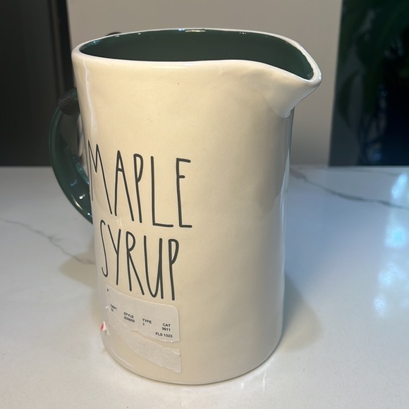 Rae Dunn MAPLE SYRUP Elf 20th Anniversary Edition 2 Sided Images NWT - Picture 6 of 9